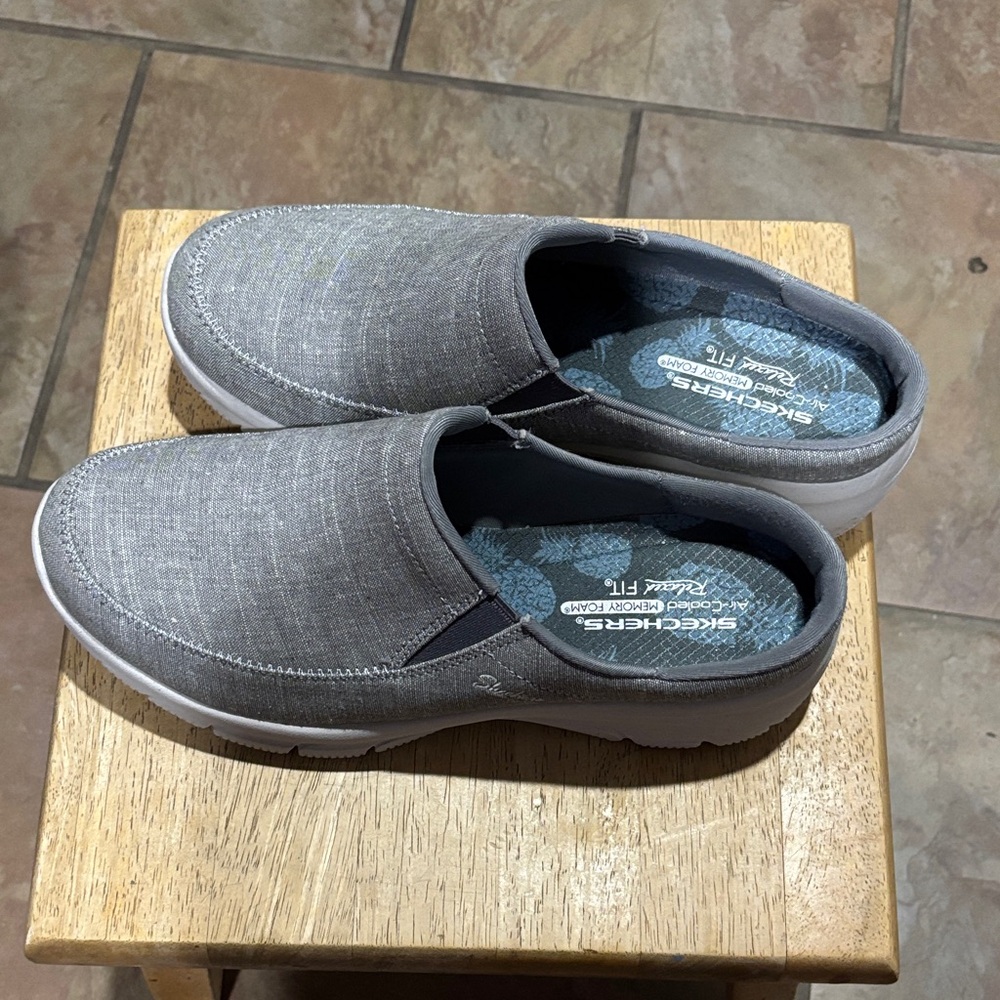 Skechers Women’s Grey Casual Slip-On Loafers
